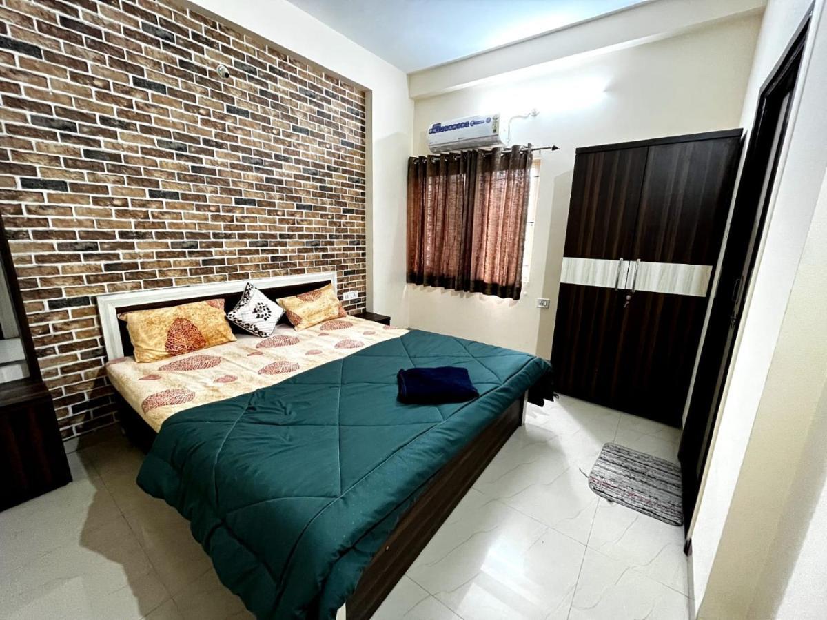 Staeg Heart Of City 2Bhk - 201 Indaur Exteriér fotografie